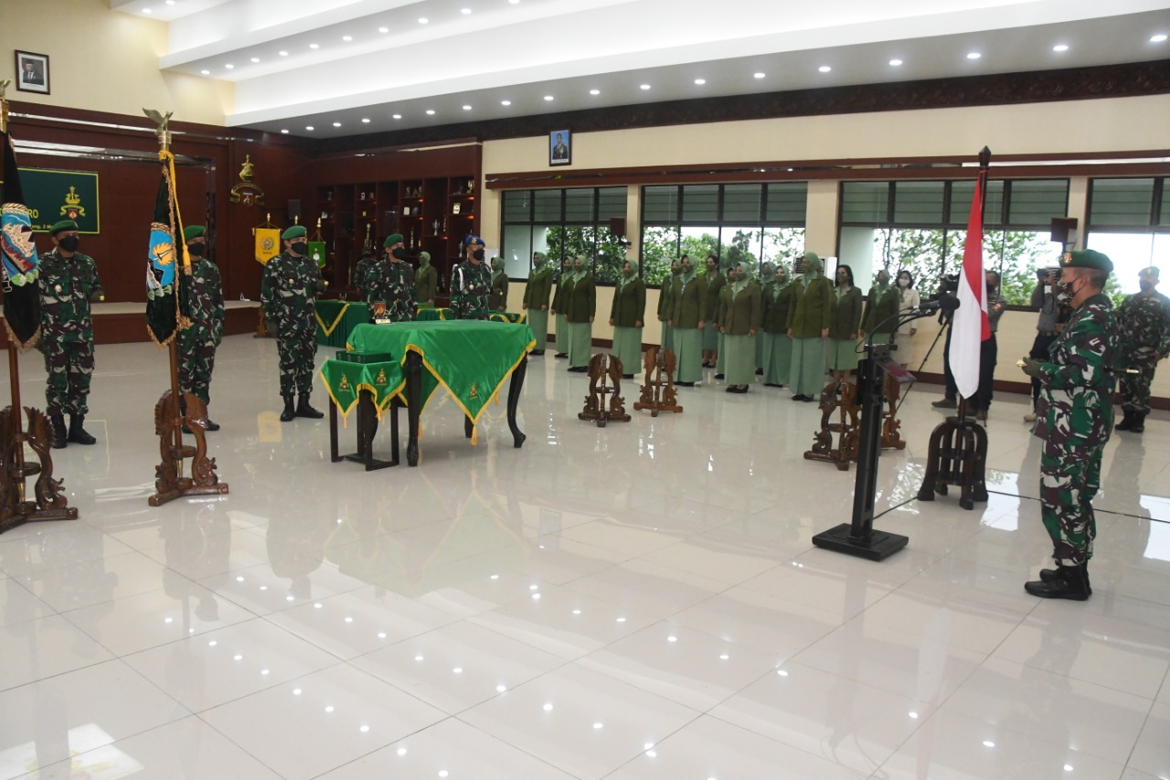 Kolonel Arm Putranto Gatot Sri Handoyo, S.Sos, M.M., Jabat Danrem 073/Makutarama